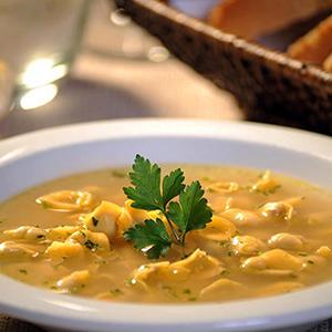 SOPA DE CAPELETTI 