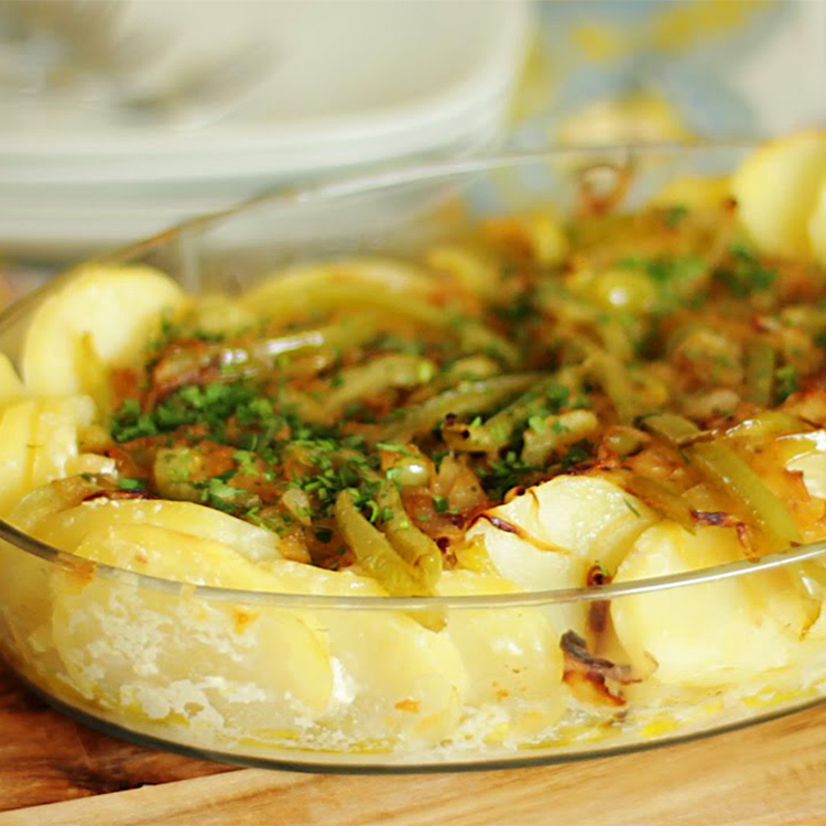 Bacalhau com batata ao forno