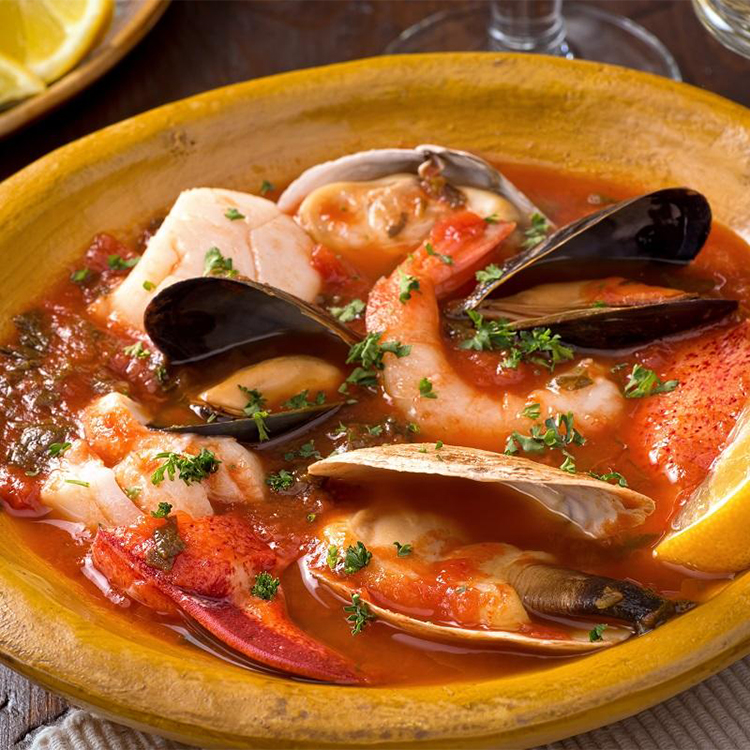 Cioppino (caldeirada italiana de frutos do mar)