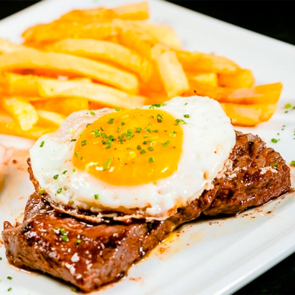 BIFE À CAVALO