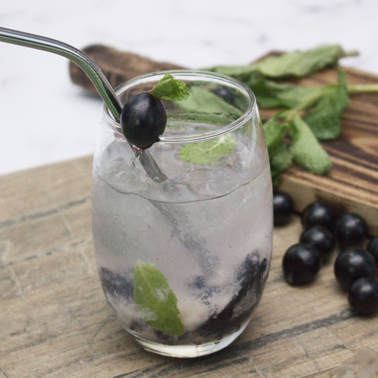 CAIPIRINHA DE JABUTICABA